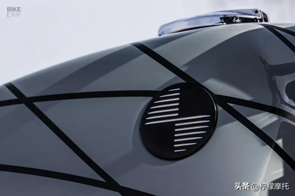 雙燈小眼青蛙“拳擊手”