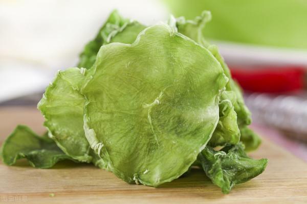 這7種廉價蔬菜曬乾後，美味翻倍！放1年不壞，天冷燉肉特別過癮