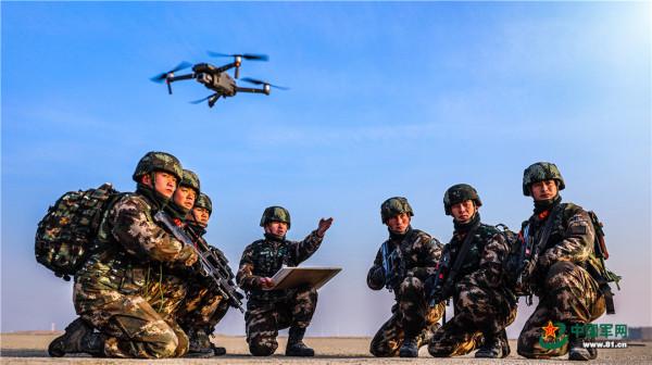 迎寒而戰，天山腳下練兵忙