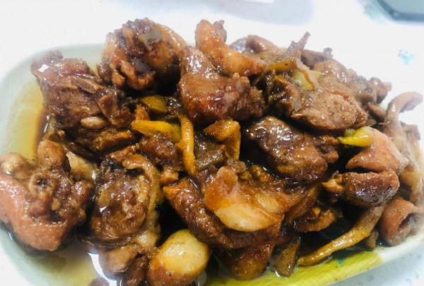 廣西這家20年老店賣傳統名菜，客人只為1道菜而來，每天要賣200只