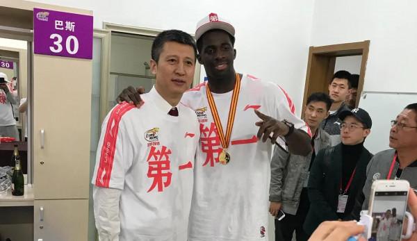 遼寧男籃未來是否可以嘗試“雙大外”的模式? 遼寧男籃未來是否可以嘗試“雙大外”的模式?