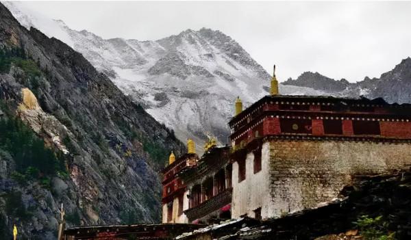 國內少有人踏足的7座奇絕古寺，你去過嗎？