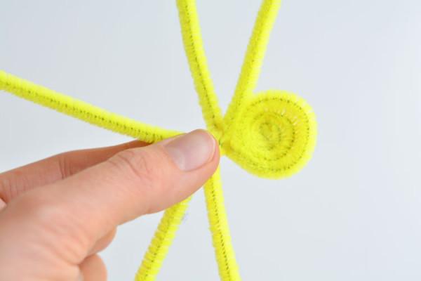 幼兒親子手工┃扭扭棒做的各種小花花,鮮亮一整個冬天!(1) 幼兒親子手工┃扭扭棒做的各種小花花,鮮亮一整個冬天!(1)