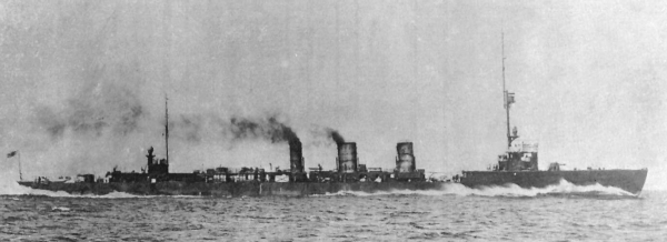 奇葩的日本萬噸巡洋艦，說是輕巡實際卻是重巡的最上級巡洋艦