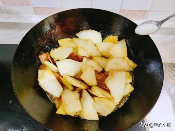 秋冬季乾燥適合吃這道菜,營養肌膚不上火,連吃3頓都不煩 秋冬季乾燥適合吃這道菜,營養肌膚不上火,連吃3頓都不煩