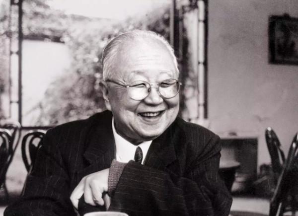 2004年，楊振寧和啟功談書法：我岳父杜聿明的字也很好