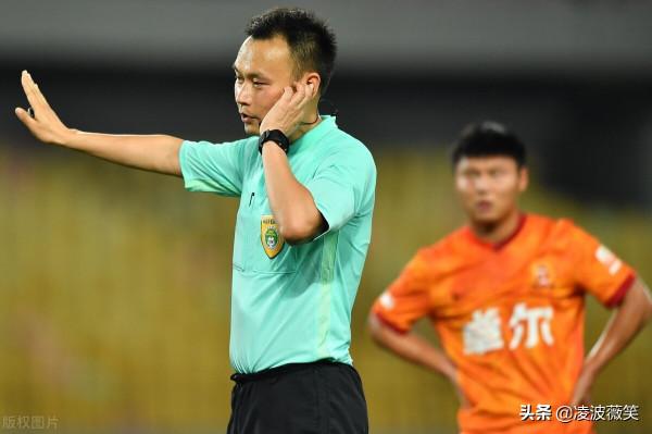 中超：李海新唐順齊石禎祿分別執法3場保級戰，王迪主裁京魯對決