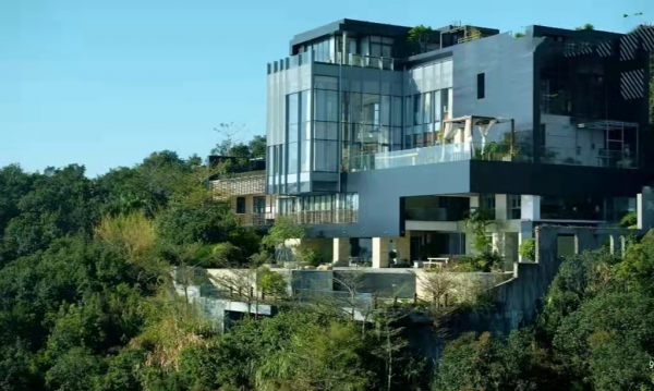 《家族榮耀》：多少年沒看豪門爭家產港劇？張智霖這次演壞人？