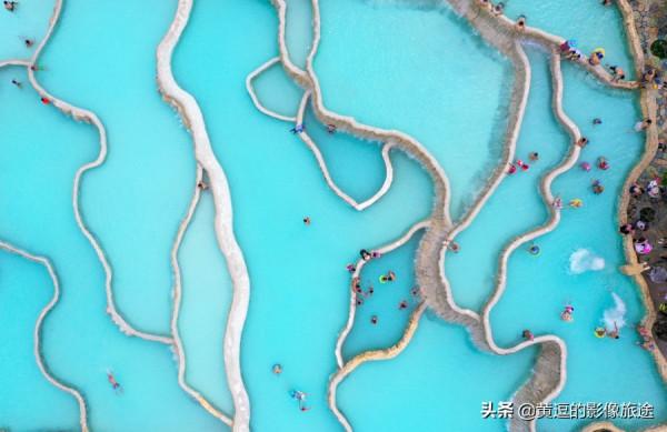 航拍廣西版“棉花堡”溫泉 碧藍如玉宛如層層梯田 航拍廣西版“棉花堡”溫泉 碧藍如玉宛如層層梯田