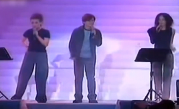 那英王菲對唱經典《相約九八》,是天后之爭?還是神仙友誼? 那英王菲對唱經典《相約九八》,是天后之爭?還是神仙友誼?