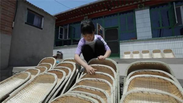 灤河岸畔柳編寄鄉思 灤河岸畔柳編寄鄉思