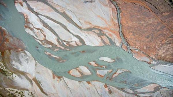 新疆新晉網紅公路，比獨庫更驚豔，老司機們千萬別錯過