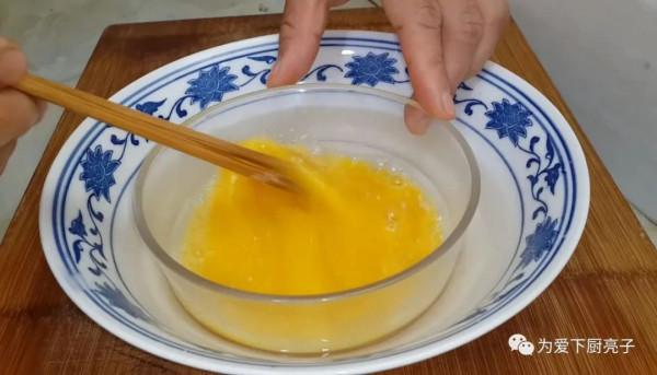 自制發麵餅的做法,鍋裡一烙,比吃麵包餅乾還過癮,真的太美妙了 自制發麵餅的做法,鍋裡一烙,比吃麵包餅乾還過癮,真的太美妙了