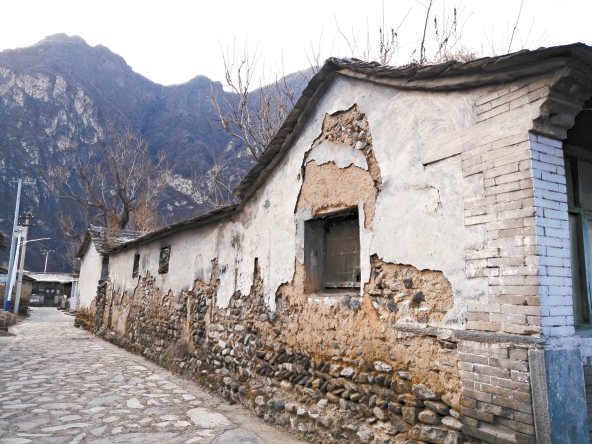 劉仁恭曾在北京大石河北岸處操練兵馬，今練兵場演變成村落莊稼地