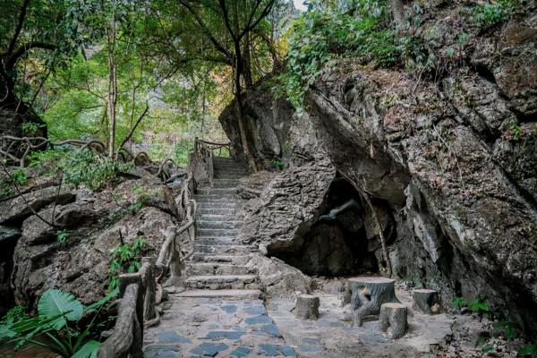 仙門奇峽:南方罕見的地陷地貌,南嶺奇觀之一 仙門奇峽:南方罕見的地陷地貌,南嶺奇觀之一