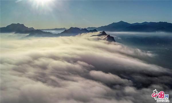 金山嶺長城:中秋賞月遊長城看美景(圖) 金山嶺長城:中秋賞月遊長城看美景(圖)