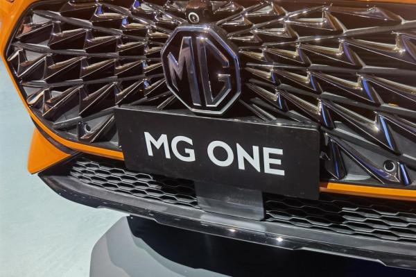 想買空間大、動力強、省油的緊湊型SUV，不妨看看名爵MG ONE