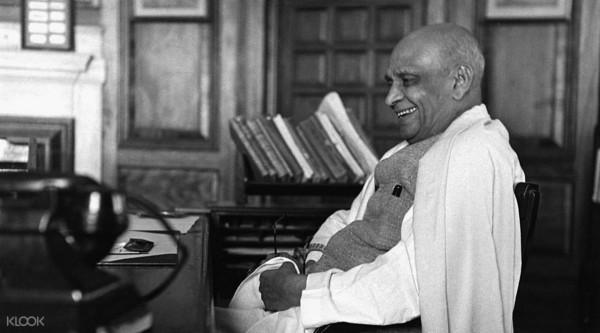 印度人民怒了,耗時6年花費500億修建的雕像,卻被曝是中國製造 印度人民怒了,耗時6年花費500億修建的雕像,卻被曝是中國製造