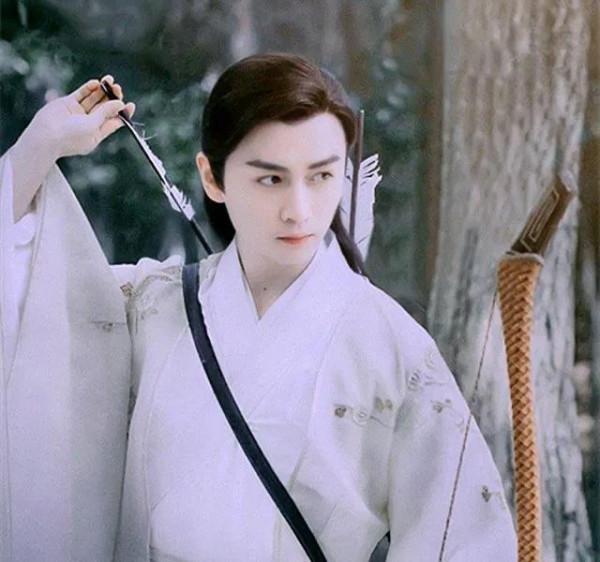 老天爺賞飯吃,演古裝美男我只服這6位,行走的古風衣架子 老天爺賞飯吃,演古裝美男我只服這6位,行走的古風衣架子