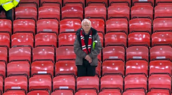 凌晨1點,曼聯0-5轟然倒塌創111年恥辱紀錄,球王C羅踢人逃過紅牌 凌晨1點,曼聯0-5轟然倒塌創111年恥辱紀錄,球王C羅踢人逃過紅牌