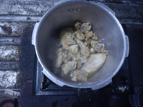 我們老家的雞是這樣做的,想看看你們家的做法 我們老家的雞是這樣做的,想看看你們家的做法