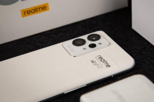 新年如何選購手機？3-5K價位最值得買的三款手機，買哪個都是賺