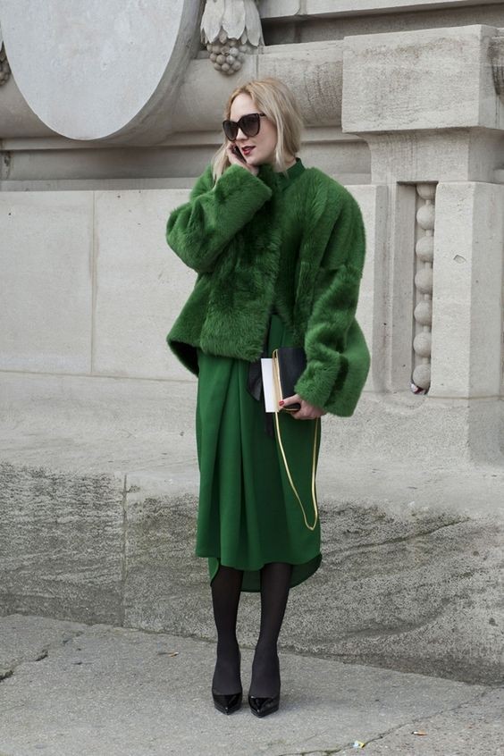 大媽們都愛的“貂皮大衣”怎麼穿?從這三點入手,擺脫土氣顯氣質 大媽們都愛的“貂皮大衣”怎麼穿?從這三點入手,擺脫土氣顯氣質