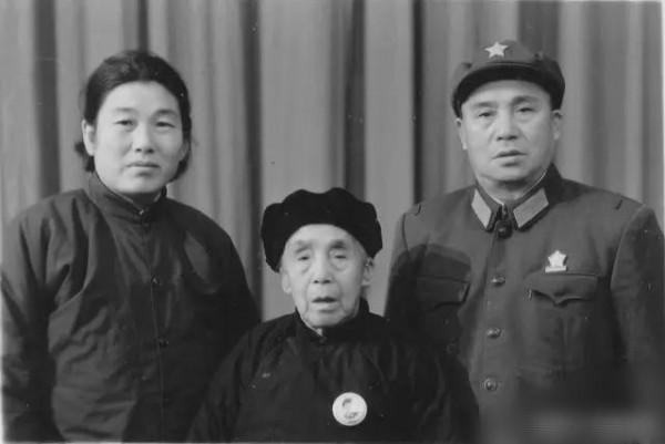 顧一野娶戰友遺孀的故事不是亂編的，我軍歷史上確有其事