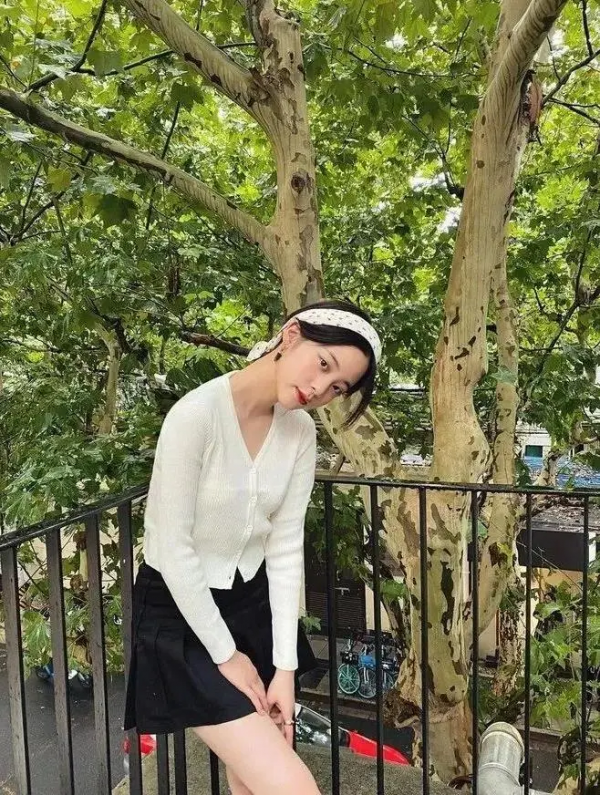 Nabi的富家千金風,終於找到了其中的穿搭精髓 Nabi的富家千金風,終於找到了其中的穿搭精髓