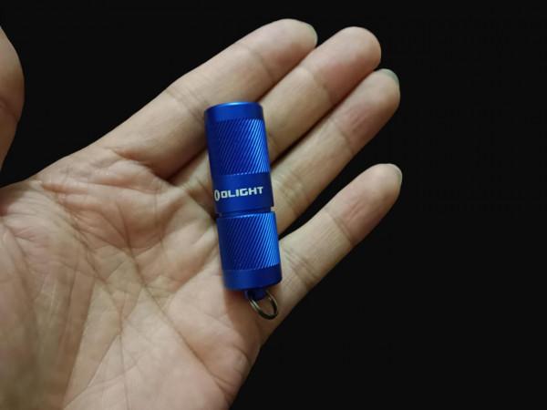 照亮黑漆漆的小巷,OLIGHT傲雷i1R2 Pro可充電小手電便攜又實用 照亮黑漆漆的小巷,OLIGHT傲雷i1R2 Pro可充電小手電便攜又實用