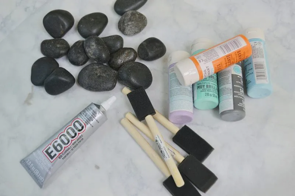 小孩熱衷於撿樹枝、撿石頭、摘花花,那就都來做手工吧 小孩熱衷於撿樹枝、撿石頭、摘花花,那就都來做手工吧