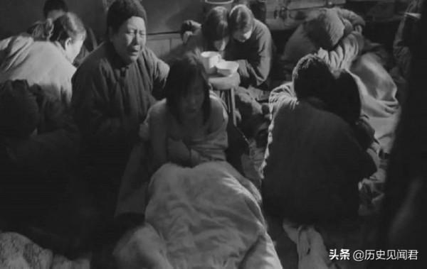 抗戰時期,鬼子給女子注射“606藥劑”,藥的作用“令人髮指” 抗戰時期,鬼子給女子注射“606藥劑”,藥的作用“令人髮指”