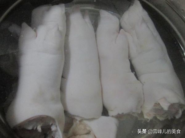 這樣做一桌不到200元，比出去吃節省又實惠，網友：過日子的媳婦