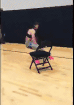 楊舒予喊話楊紫一起練籃球，誰說這項運動不適合女生？