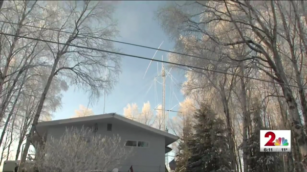 講述67年業餘無線電愛好生涯 &vert; 在白雪皚皚的叢林中搭建了電臺基地