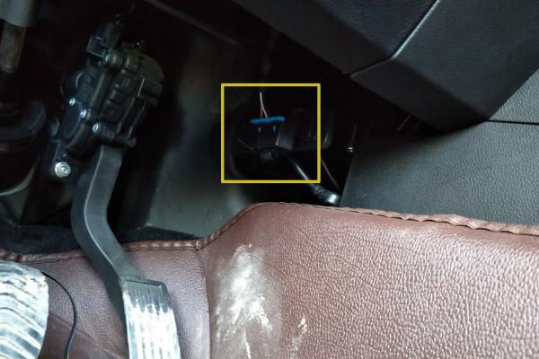 五菱宏光S3加裝HUD抬頭顯示，提升駕駛輔助效果！