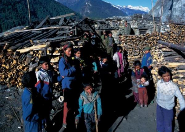 苦等200年,達曼族終於加入中國國籍，如今家家住別墅，掛五星紅旗