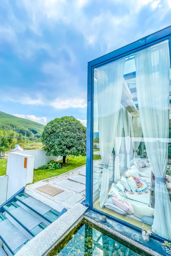 莫干山顏值超高的獨棟民宿，由一家農舍改建而成，度假拍照好地方