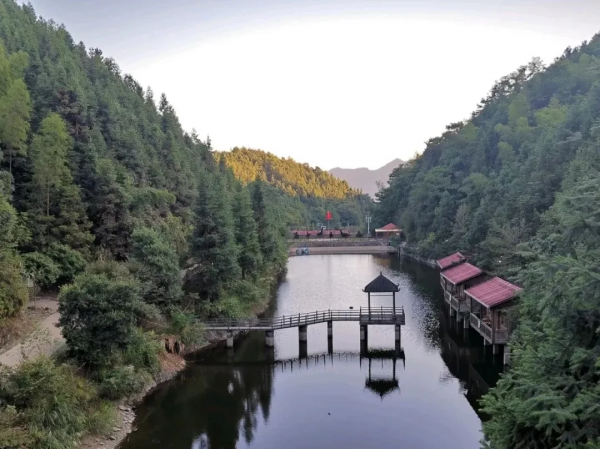 紅色旅遊還能這麼玩？這波操作我給滿分