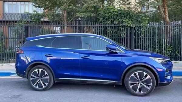 全新比亞迪唐EV實車圖曝光，動力大減，續航大增