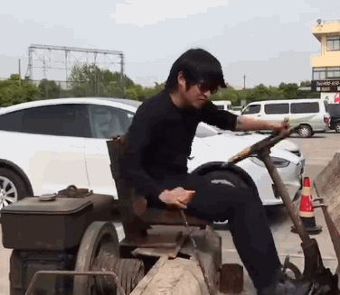 地表最強2.0T，比賓士AMG A45更帥，33萬買臺四年的CLA45值不值？