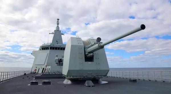 萬噸大驅“大滿貫”繞日巡航，一箭三雕