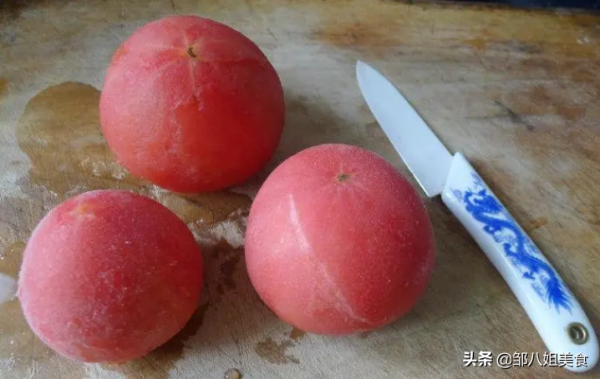 儲存西紅柿,切記不要用冰箱冷藏,教你4個妙招,放一個月仍新鮮 儲存西紅柿,切記不要用冰箱冷藏,教你4個妙招,放一個月仍新鮮