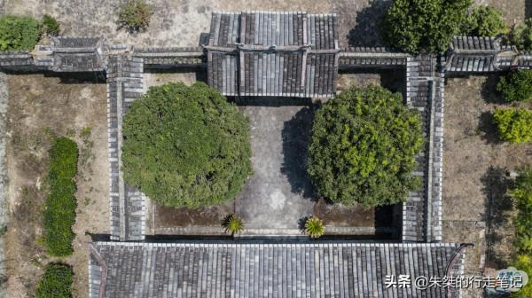 泰順儲存最為完好的一處宗祠 規模宏大、建造考究 為浙江省內罕見 泰順儲存最為完好的一處宗祠 規模宏大、建造考究 為浙江省內罕見