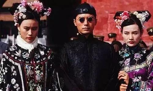 走下“神壇”的尊龍，無父無母，一生和孤獨做伴