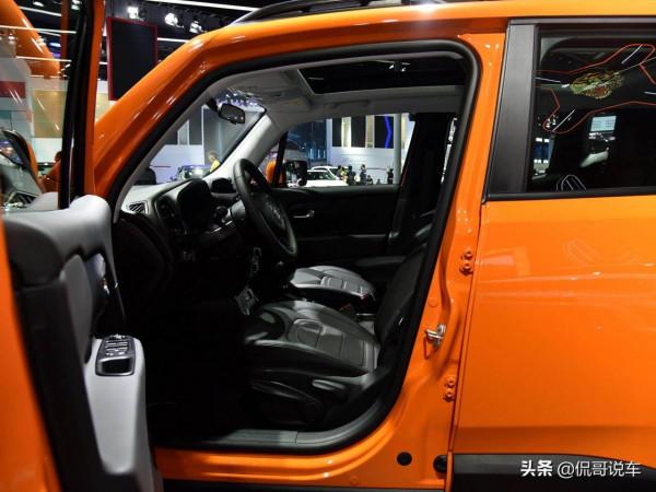 “方盒子”造型!百公里油耗低至6.1L!實拍自由俠 “方盒子”造型!百公里油耗低至6.1L!實拍自由俠