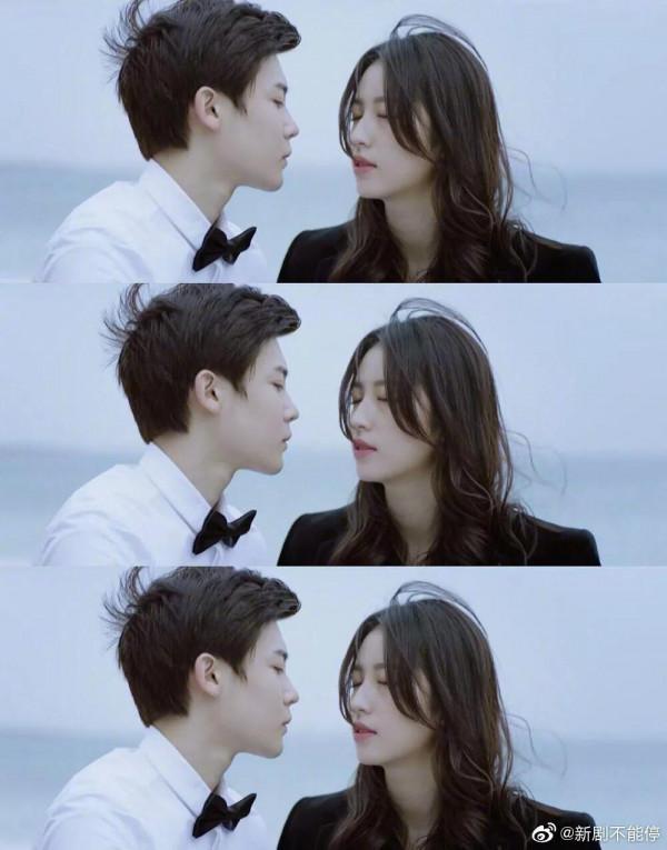 給大家推薦一部好看感人的愛情劇……