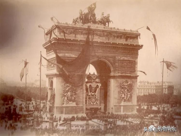 大作家雨果死後,法國人狂歡了一夜 大作家雨果死後,法國人狂歡了一夜