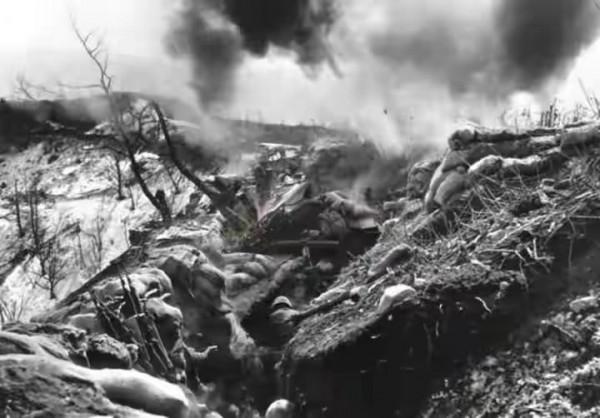 上甘嶺戰士:能否用敵屍?連隊:可以,很快壘起長60米高1米戰壕 上甘嶺戰士:能否用敵屍?連隊:可以,很快壘起長60米高1米戰壕