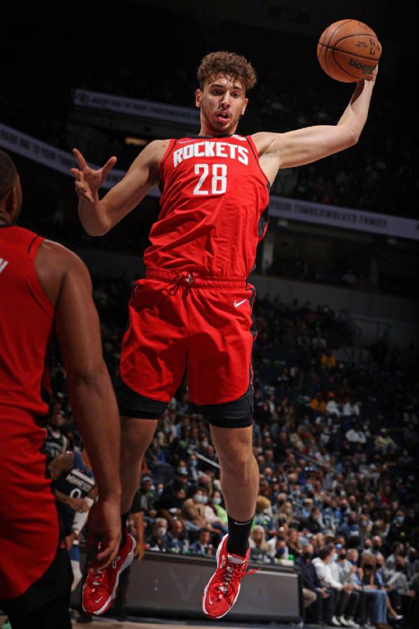 5中1只得7分！火箭新星仍獲眾人盛讚，名記直言他該進入球隊首發